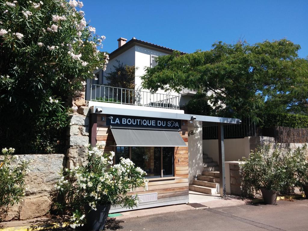 Le Pinarello Hotell Sainte-Lucie de Porto-Vecchio Exteriör bild